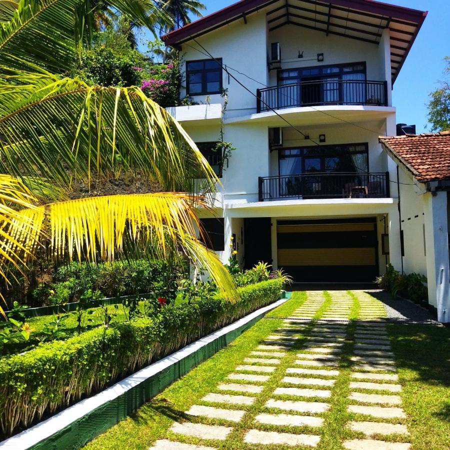 Edelweiss Residence Hikkaduwa Exteriör bild